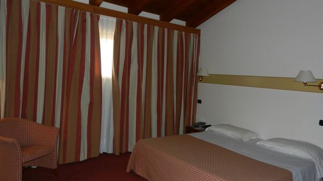 Eurohotel Palace Maniago Room photo